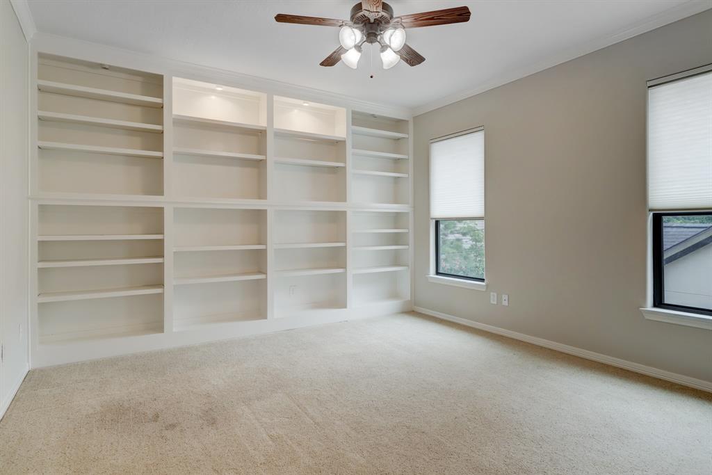 8303 2 Lorrie Drive, Houston, Texas 77025, 5 Bedrooms Bedrooms, 12 Rooms Rooms,4 BathroomsBathrooms,Single-family,For Sale,Lorrie,82269277