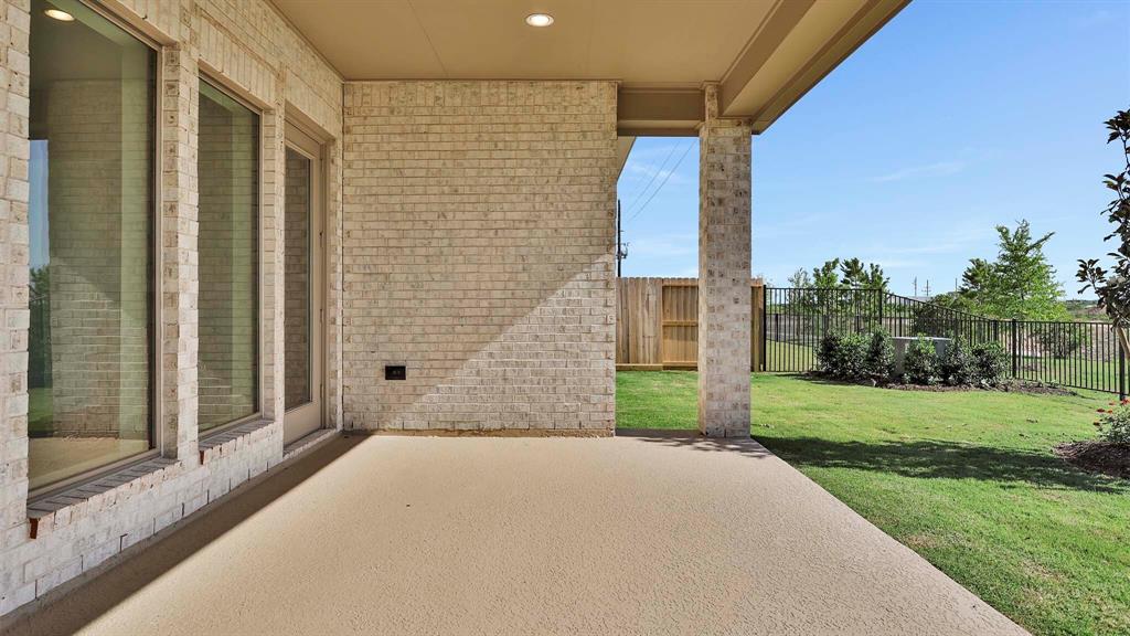 4226 1 Maple Glen Drive, Fulshear, Texas 77441, 4 Bedrooms Bedrooms, 7 Rooms Rooms,3 BathroomsBathrooms,Single-family,For Sale,Maple Glen,10152918