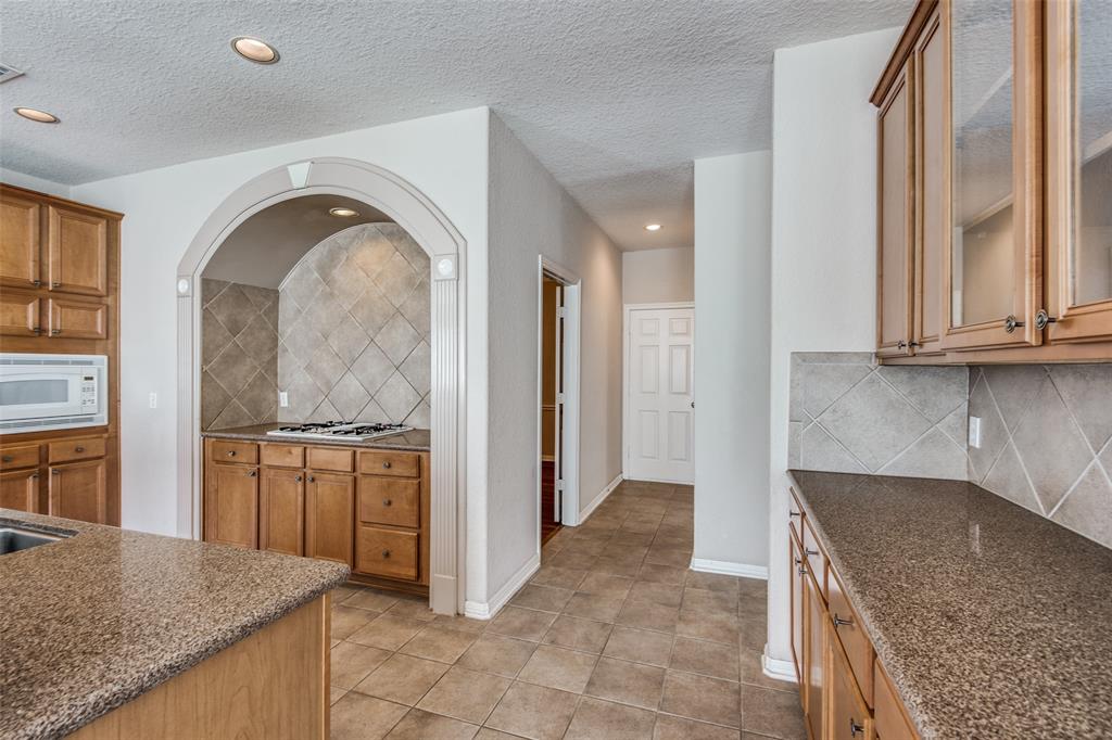 1214 2 Hurst Park Drive, Spring, Texas 77379, 5 Bedrooms Bedrooms, 13 Rooms Rooms,4 BathroomsBathrooms,Single-family,For Sale,Hurst Park,73097268
