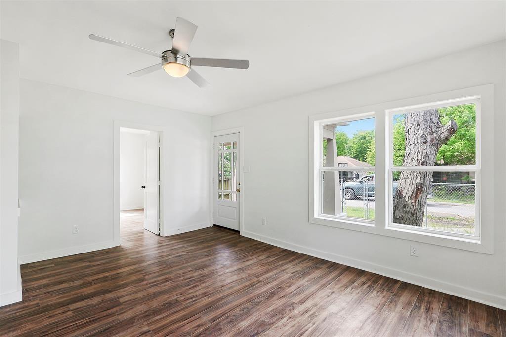1126 1 Ryon Street, Houston, Texas 77009, 5 Bedrooms Bedrooms, ,3 BathroomsBathrooms,Multi-family,For Sale,Ryon,70801374