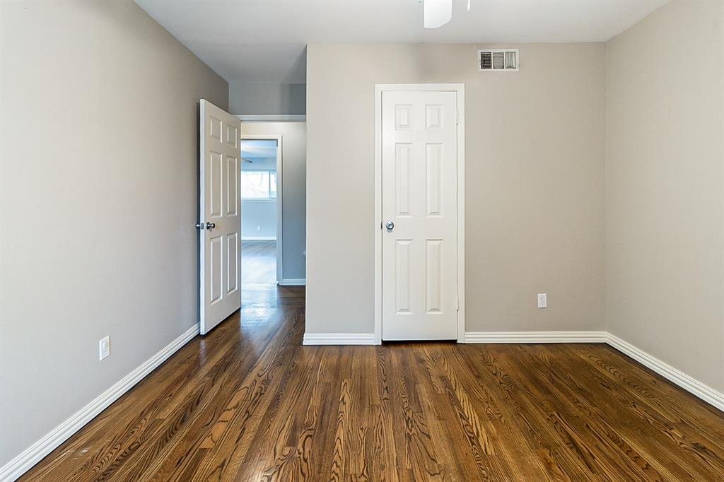 5234 1 Hummingbird Street, Houston, Texas 77035, 3 Bedrooms Bedrooms, 3 Rooms Rooms,2 BathroomsBathrooms,Single-family,For Sale,Hummingbird,66867065