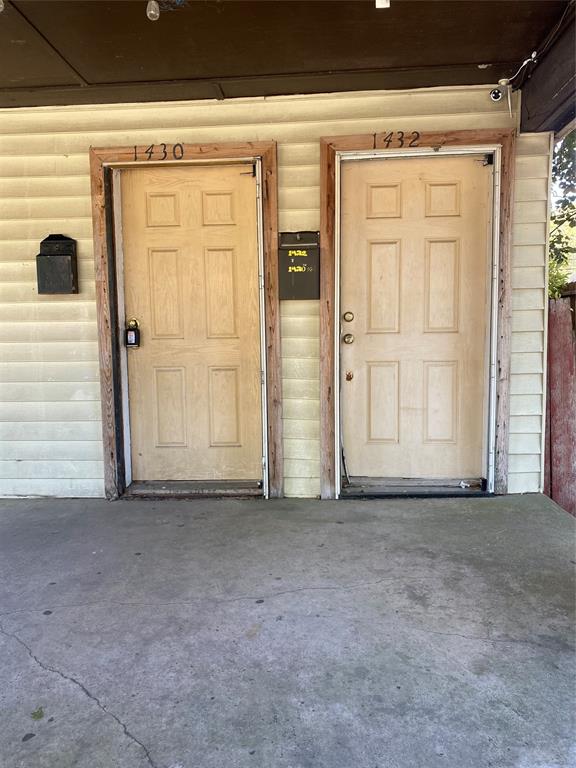 1430 2 Scharpe Street, Houston, Texas 77023, 3 Bedrooms Bedrooms, ,1 BathroomBathrooms,Multi-family,For Sale,Scharpe,24288311