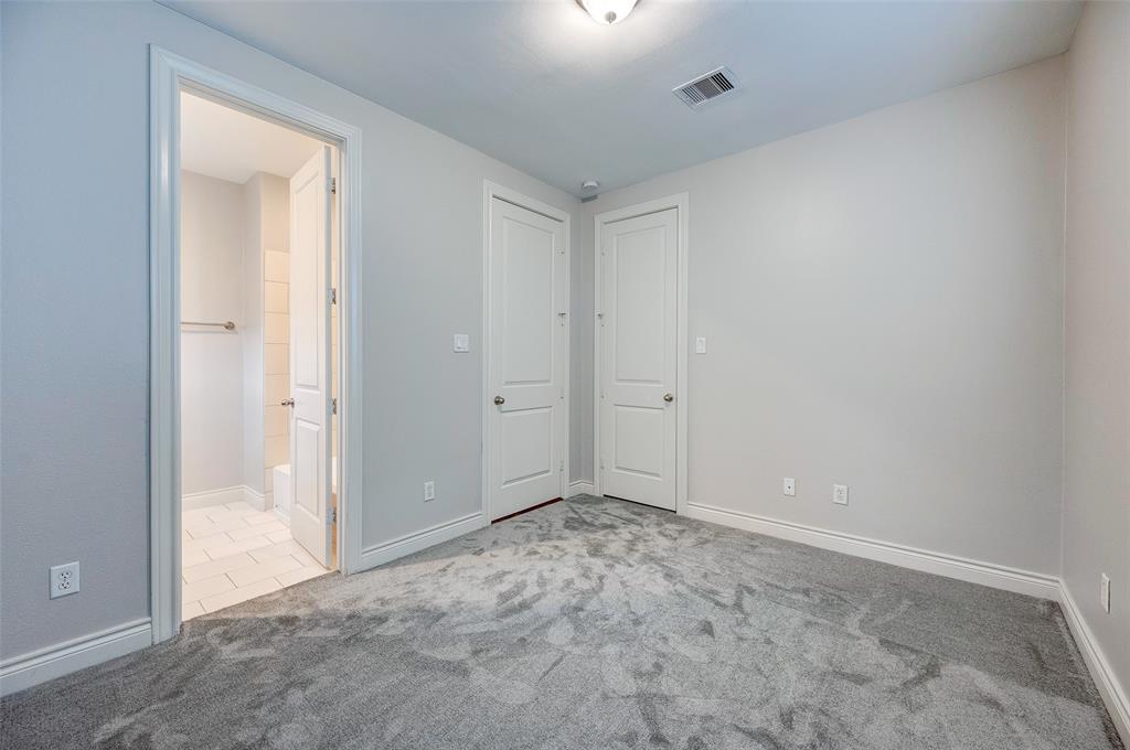 2815 3 Sherwin Street, Houston, Texas 77007, 3 Bedrooms Bedrooms, 7 Rooms Rooms,3 BathroomsBathrooms,Single-family,For Sale,Sherwin,57369634