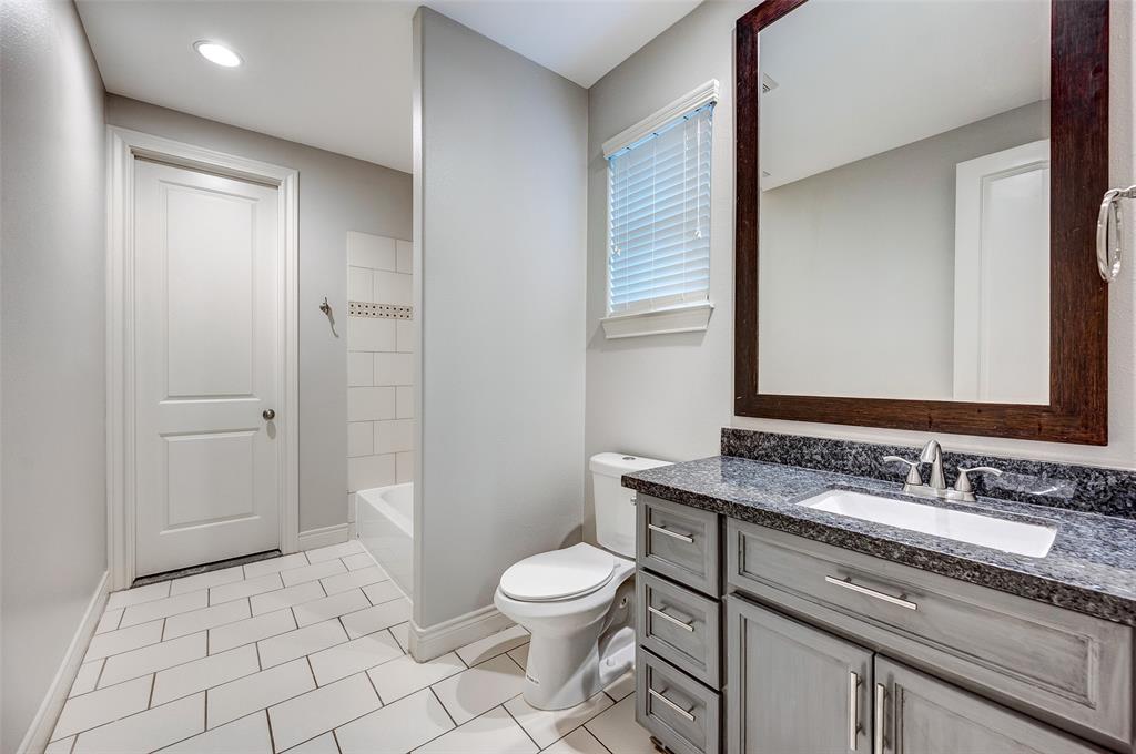 2815 3 Sherwin Street, Houston, Texas 77007, 3 Bedrooms Bedrooms, 7 Rooms Rooms,3 BathroomsBathrooms,Single-family,For Sale,Sherwin,57369634