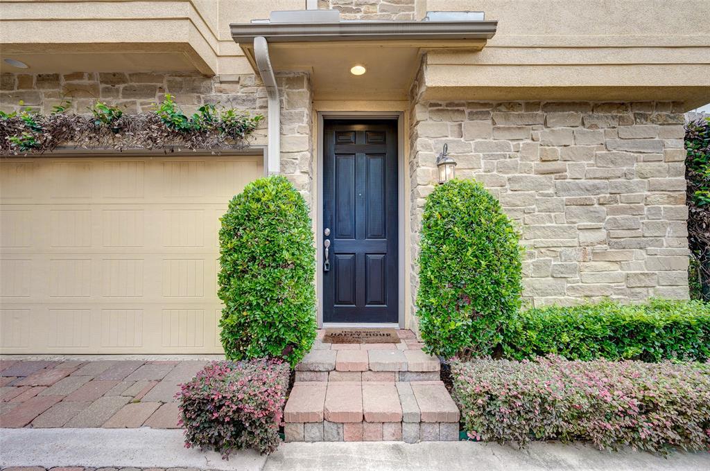 2815 3 Sherwin Street, Houston, Texas 77007, 3 Bedrooms Bedrooms, 7 Rooms Rooms,3 BathroomsBathrooms,Single-family,For Sale,Sherwin,57369634