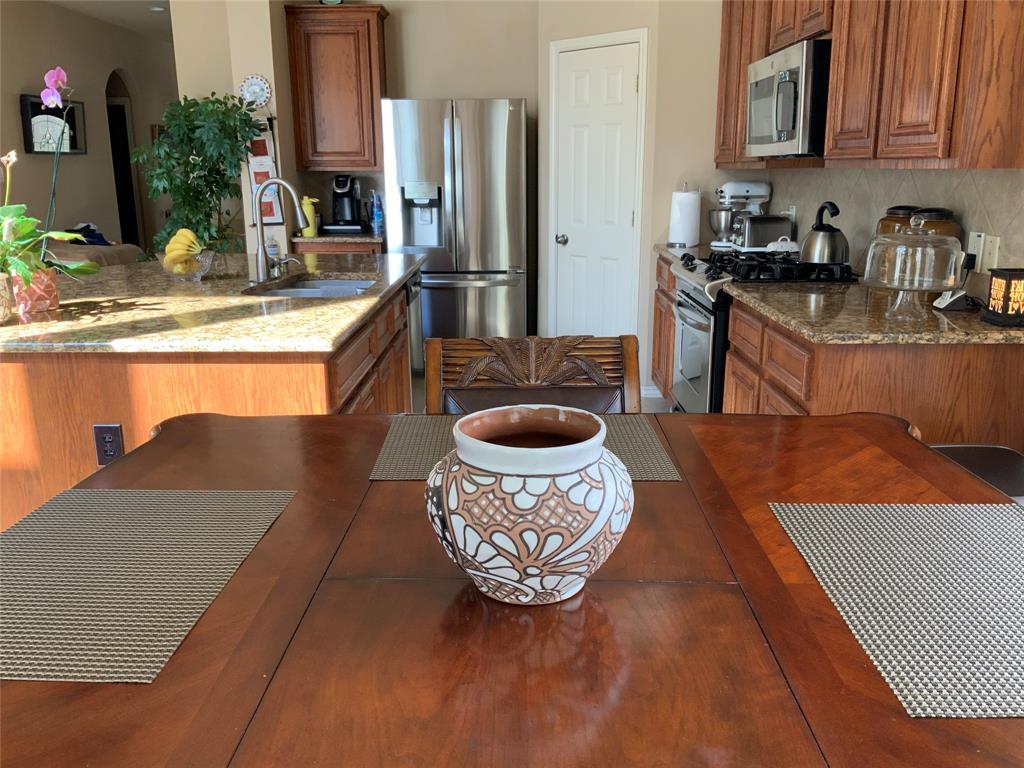 13046 2 Sweetgum Shores Drive, Houston, Texas 77044, 4 Bedrooms Bedrooms, 4 Rooms Rooms,3 BathroomsBathrooms,Single-family,For Sale,Sweetgum Shores,64000191