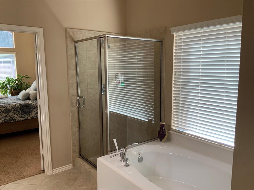 13046 2 Sweetgum Shores Drive, Houston, Texas 77044, 4 Bedrooms Bedrooms, 4 Rooms Rooms,3 BathroomsBathrooms,Single-family,For Sale,Sweetgum Shores,64000191