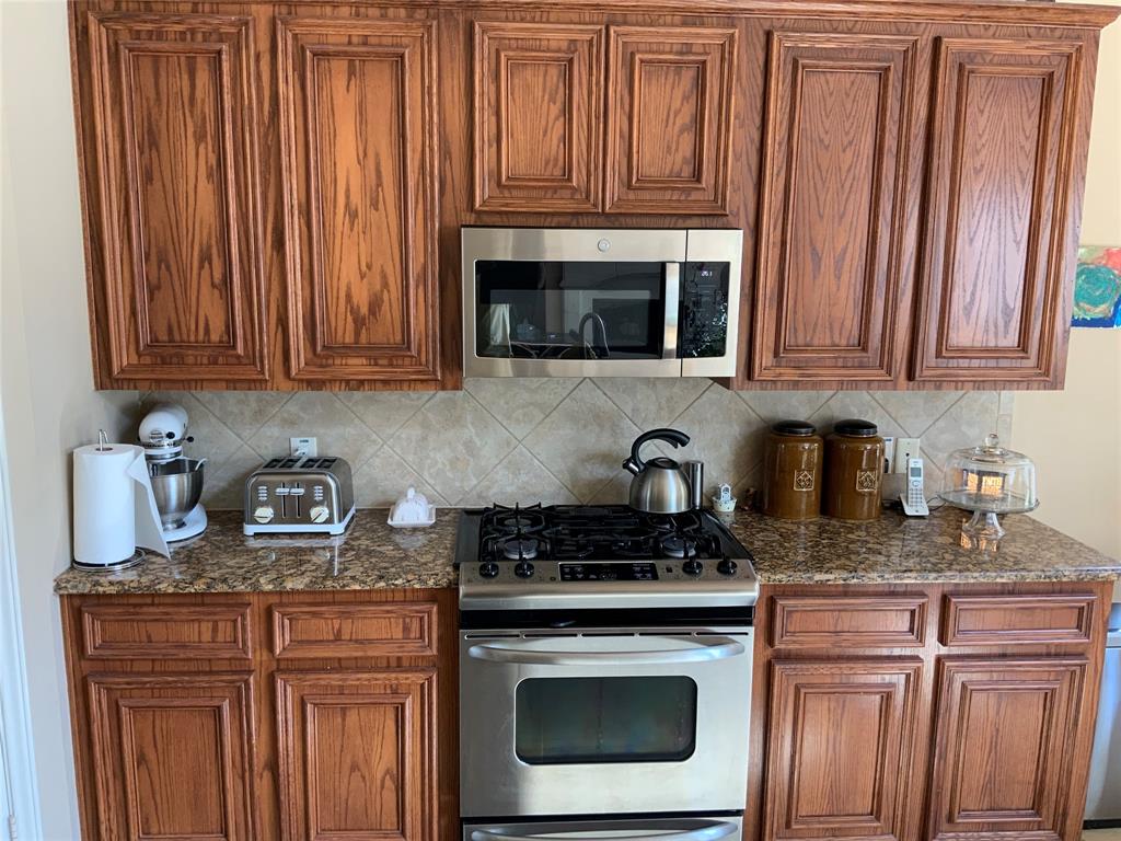 13046 2 Sweetgum Shores Drive, Houston, Texas 77044, 4 Bedrooms Bedrooms, 4 Rooms Rooms,3 BathroomsBathrooms,Single-family,For Sale,Sweetgum Shores,64000191