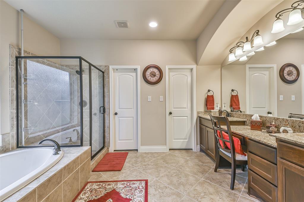13523 2 Navigate Point Lane, Houston, Texas 77044, 5 Bedrooms Bedrooms, 10 Rooms Rooms,4 BathroomsBathrooms,Single-family,For Sale,Navigate Point,77495691