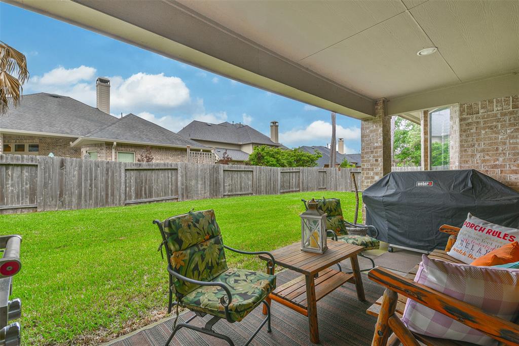 13523 2 Navigate Point Lane, Houston, Texas 77044, 5 Bedrooms Bedrooms, 10 Rooms Rooms,4 BathroomsBathrooms,Single-family,For Sale,Navigate Point,77495691
