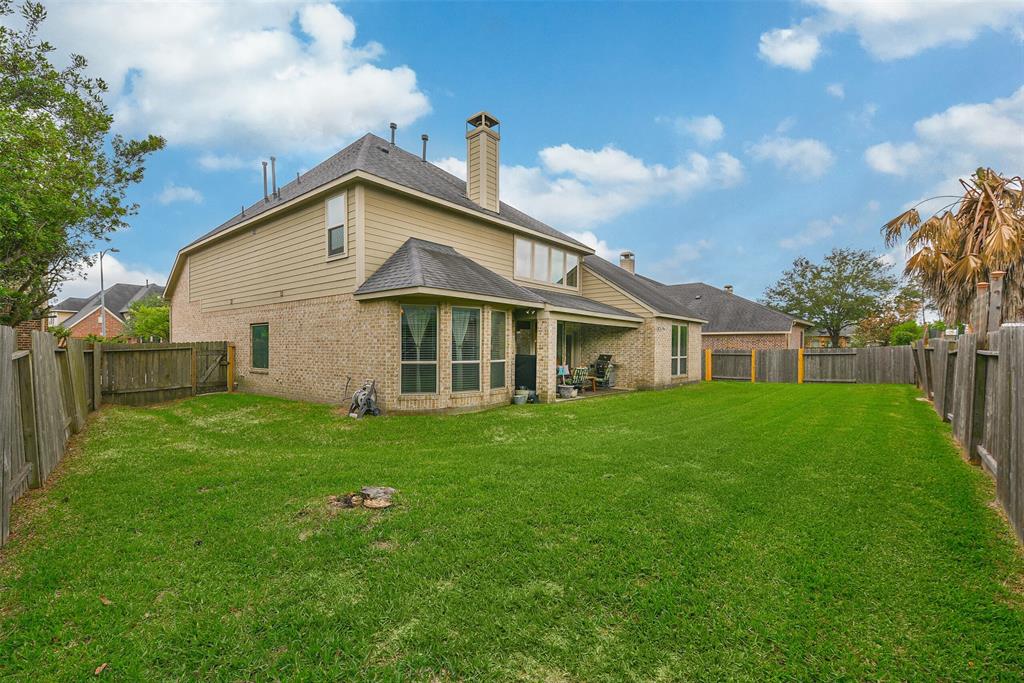 13523 2 Navigate Point Lane, Houston, Texas 77044, 5 Bedrooms Bedrooms, 10 Rooms Rooms,4 BathroomsBathrooms,Single-family,For Sale,Navigate Point,77495691