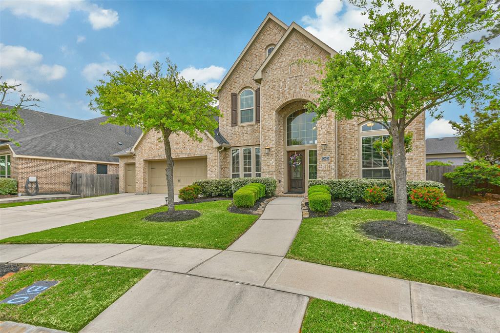13523 2 Navigate Point Lane, Houston, Texas 77044, 5 Bedrooms Bedrooms, 10 Rooms Rooms,4 BathroomsBathrooms,Single-family,For Sale,Navigate Point,77495691