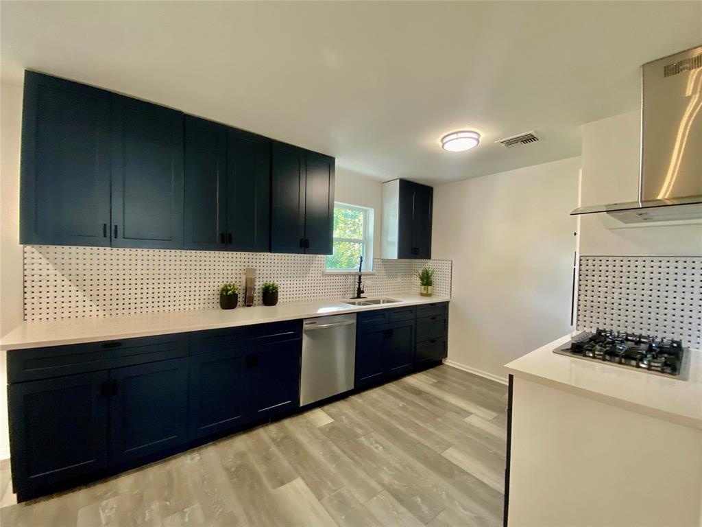 5819 1 Dryad Drive, Houston, Texas 77035, 4 Bedrooms Bedrooms, 7 Rooms Rooms,2 BathroomsBathrooms,Single-family,For Sale,Dryad,68639022