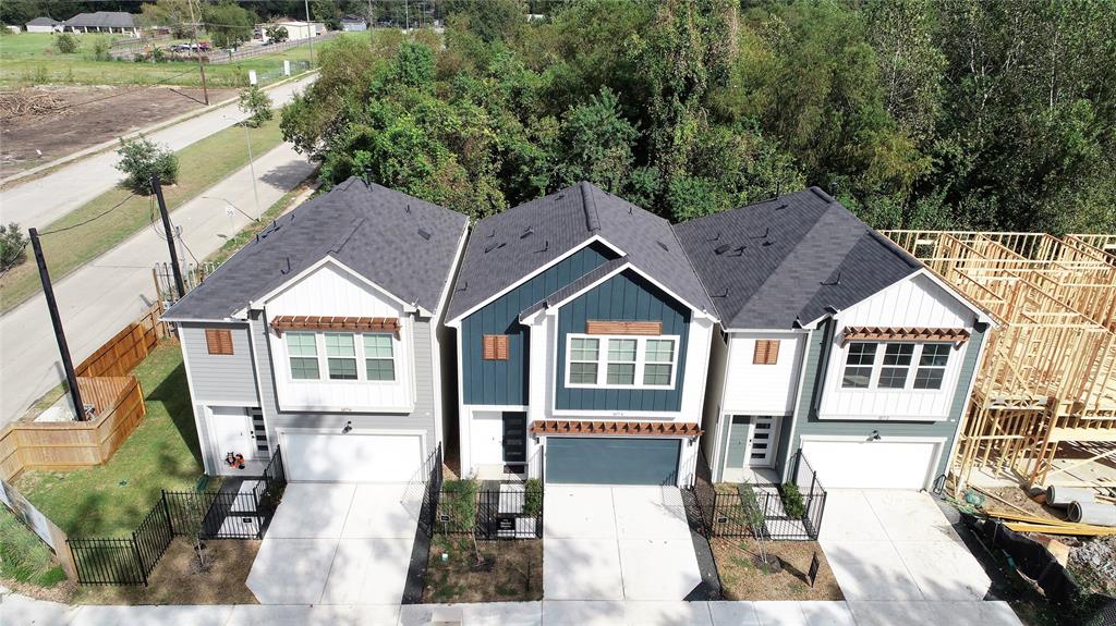 1068 2 Mansfield Street, Houston, Texas 77091, 3 Bedrooms Bedrooms, 3 Rooms Rooms,2 BathroomsBathrooms,Single-family,For Sale,Mansfield,68907514