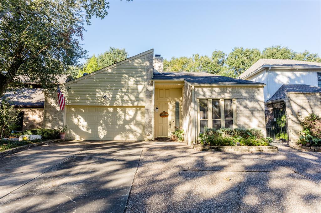 2718 1.5 Oakmont Lane, Missouri City, Texas 77459, 3 Bedrooms Bedrooms, 8 Rooms Rooms,2 BathroomsBathrooms,Single-family,For Sale,Oakmont,16107974