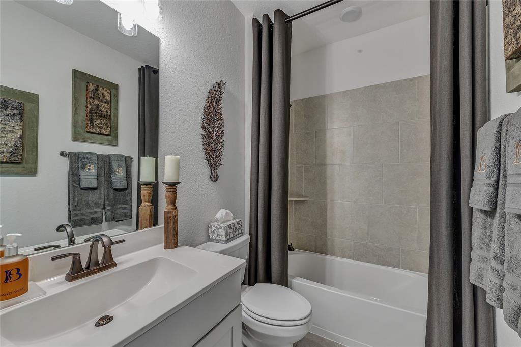 247 1 Wild Petunia Trail, Montgomery, Texas 77316, 2 Bedrooms Bedrooms, 6 Rooms Rooms,2 BathroomsBathrooms,Single-family,For Sale,Wild Petunia,72975243