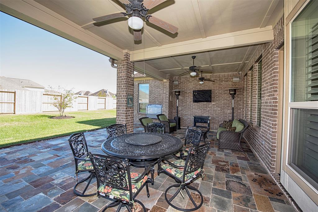 2211 2 Indigo Pass Court, Friendswood, Texas 77546, 4 Bedrooms Bedrooms, 12 Rooms Rooms,4 BathroomsBathrooms,Single-family,For Sale,Indigo Pass,22809733