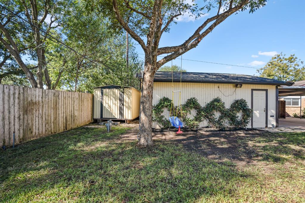 5511 1 Hialeah Drive, Houston, Texas 77092, 3 Bedrooms Bedrooms, 6 Rooms Rooms,2 BathroomsBathrooms,Single-family,For Sale,Hialeah,96748971