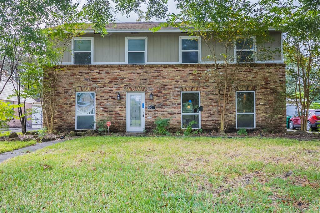 5911 2 Bellfort Street, Houston, Texas 77035, 4 Bedrooms Bedrooms, 4 Rooms Rooms,3 BathroomsBathrooms,Single-family,For Sale,Bellfort,57401821