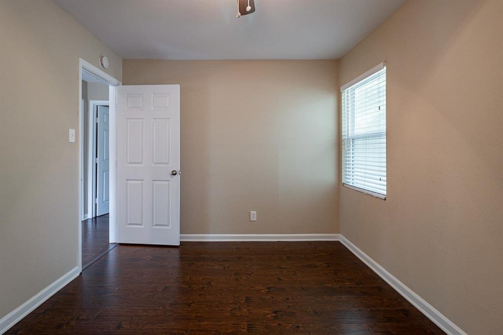 5911 2 Bellfort Street, Houston, Texas 77035, 4 Bedrooms Bedrooms, 4 Rooms Rooms,3 BathroomsBathrooms,Single-family,For Sale,Bellfort,57401821