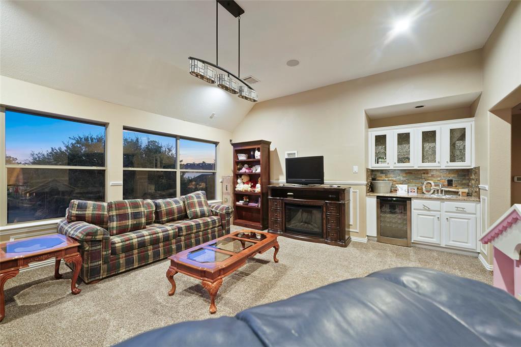 17318 2 Lake Chelan Lane, Humble, Texas 77346, 5 Bedrooms Bedrooms, 10 Rooms Rooms,4 BathroomsBathrooms,Single-family,For Sale,Lake Chelan,53855087