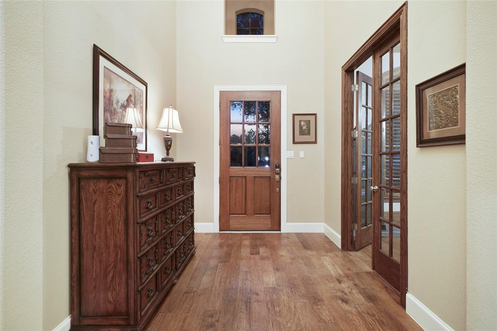 17318 2 Lake Chelan Lane, Humble, Texas 77346, 5 Bedrooms Bedrooms, 10 Rooms Rooms,4 BathroomsBathrooms,Single-family,For Sale,Lake Chelan,53855087