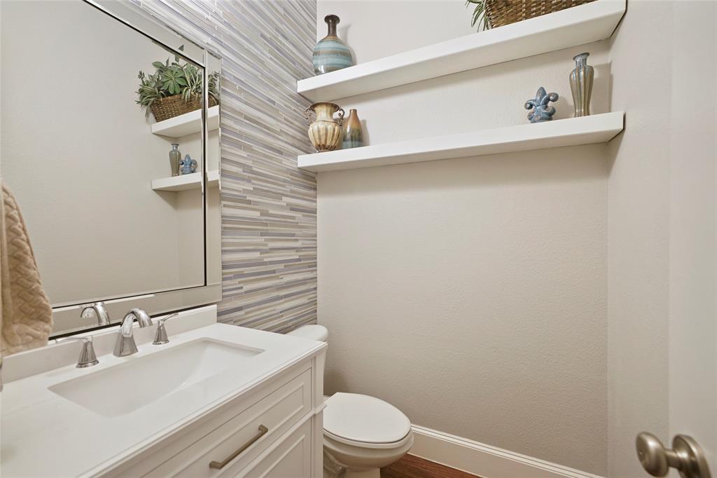 17318 2 Lake Chelan Lane, Humble, Texas 77346, 5 Bedrooms Bedrooms, 10 Rooms Rooms,4 BathroomsBathrooms,Single-family,For Sale,Lake Chelan,53855087
