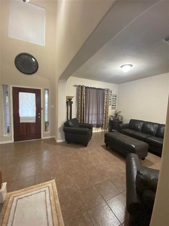 2807 2 Valiant Elm Street, Fresno, Texas 77545, 4 Bedrooms Bedrooms, 14 Rooms Rooms,3 BathroomsBathrooms,Single-family,For Sale,Valiant Elm,65923992