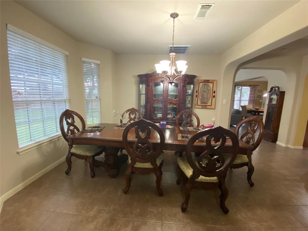 2807 2 Valiant Elm Street, Fresno, Texas 77545, 4 Bedrooms Bedrooms, 14 Rooms Rooms,3 BathroomsBathrooms,Single-family,For Sale,Valiant Elm,65923992