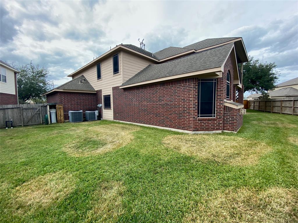2807 2 Valiant Elm Street, Fresno, Texas 77545, 4 Bedrooms Bedrooms, 14 Rooms Rooms,3 BathroomsBathrooms,Single-family,For Sale,Valiant Elm,65923992