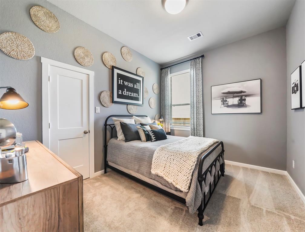 13002 1 Deep Marine Drive, Texas City, Texas 77568, 4 Bedrooms Bedrooms, 6 Rooms Rooms,3 BathroomsBathrooms,Single-family,For Sale,Deep Marine,69681966