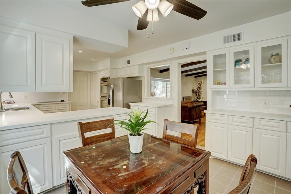 12206 1 Overcup Drive, Houston, Texas 77024, 4 Bedrooms Bedrooms, 12 Rooms Rooms,2 BathroomsBathrooms,Single-family,For Sale,Overcup,59758818