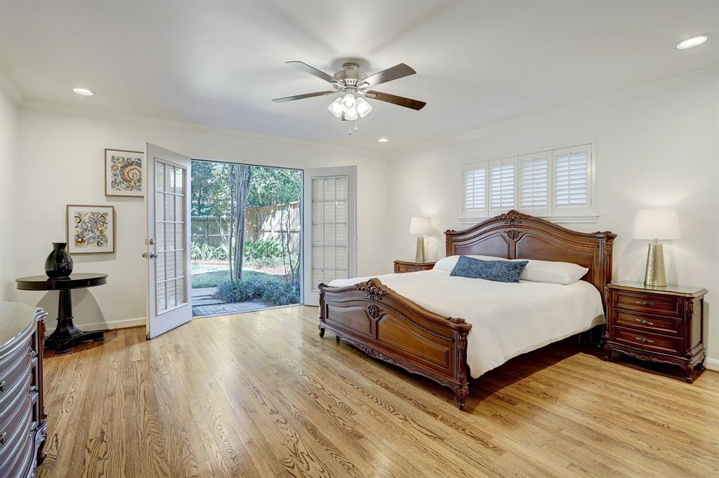 12206 1 Overcup Drive, Houston, Texas 77024, 4 Bedrooms Bedrooms, 12 Rooms Rooms,2 BathroomsBathrooms,Single-family,For Sale,Overcup,59758818