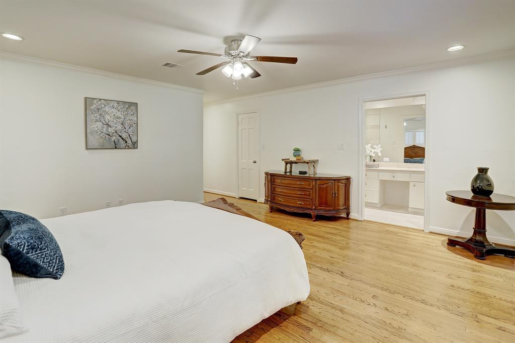 12206 1 Overcup Drive, Houston, Texas 77024, 4 Bedrooms Bedrooms, 12 Rooms Rooms,2 BathroomsBathrooms,Single-family,For Sale,Overcup,59758818