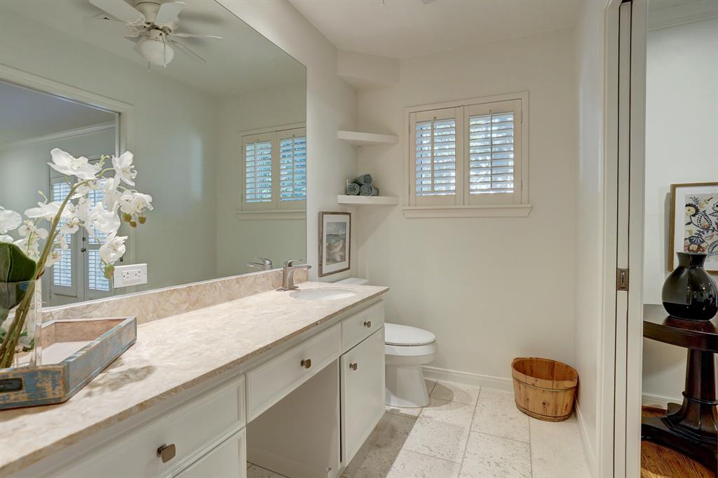 12206 1 Overcup Drive, Houston, Texas 77024, 4 Bedrooms Bedrooms, 12 Rooms Rooms,2 BathroomsBathrooms,Single-family,For Sale,Overcup,59758818