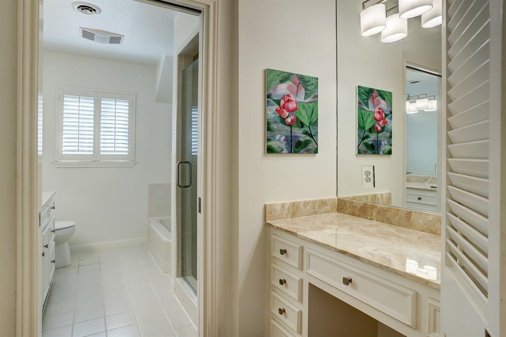 12206 1 Overcup Drive, Houston, Texas 77024, 4 Bedrooms Bedrooms, 12 Rooms Rooms,2 BathroomsBathrooms,Single-family,For Sale,Overcup,59758818