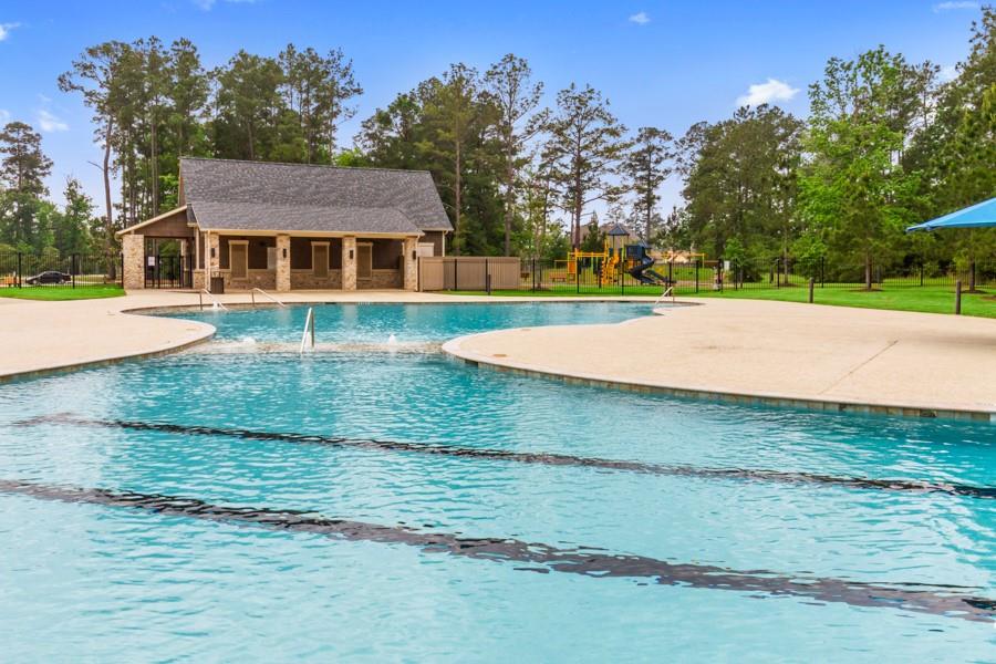 10103 2 Palm Bay Lane, Conroe, Texas 77384, 4 Bedrooms Bedrooms, 6 Rooms Rooms,2 BathroomsBathrooms,Single-family,For Sale,Palm Bay,75992156