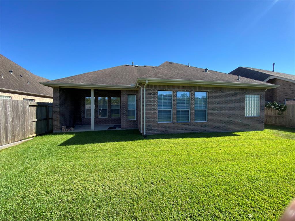 2506 1 Venice Drive, Pearland, Texas 77581, 3 Bedrooms Bedrooms, 7 Rooms Rooms,2 BathroomsBathrooms,Single-family,For Sale,Venice,22763514