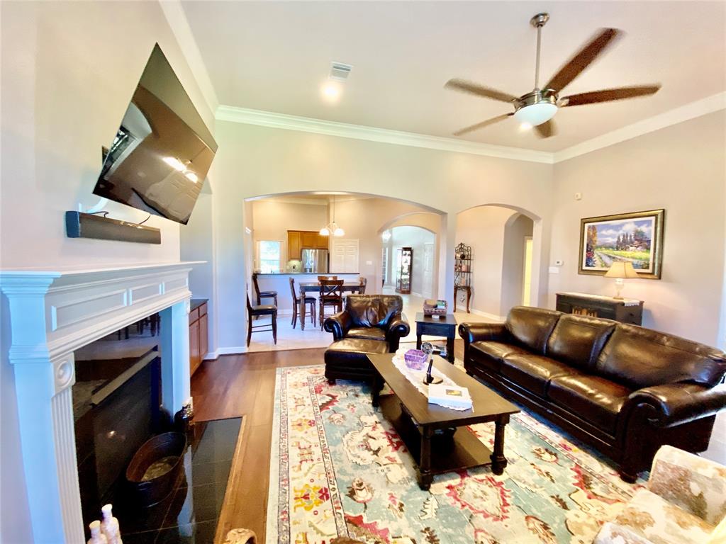 2506 1 Venice Drive, Pearland, Texas 77581, 3 Bedrooms Bedrooms, 7 Rooms Rooms,2 BathroomsBathrooms,Single-family,For Sale,Venice,22763514