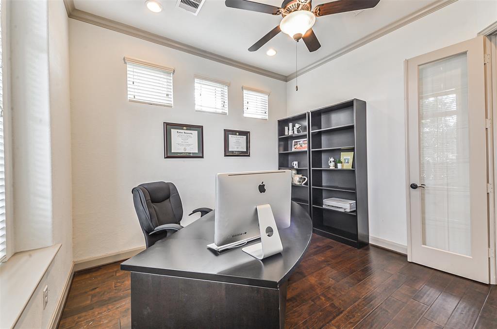2513 2 Marble Hollow Court, Friendswood, Texas 77546, 5 Bedrooms Bedrooms, 17 Rooms Rooms,4 BathroomsBathrooms,Single-family,For Sale,Marble Hollow,68540824