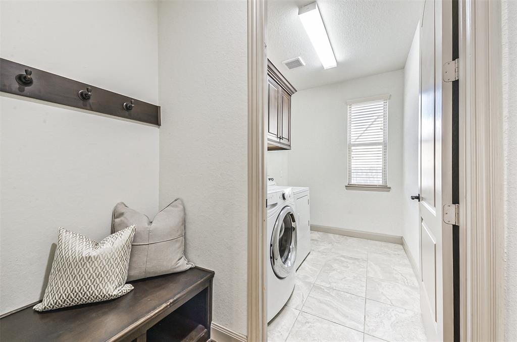 2513 2 Marble Hollow Court, Friendswood, Texas 77546, 5 Bedrooms Bedrooms, 17 Rooms Rooms,4 BathroomsBathrooms,Single-family,For Sale,Marble Hollow,68540824