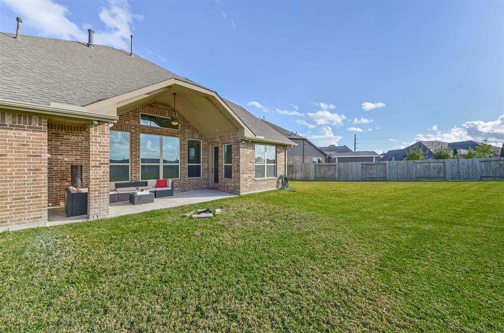 2513 2 Marble Hollow Court, Friendswood, Texas 77546, 5 Bedrooms Bedrooms, 17 Rooms Rooms,4 BathroomsBathrooms,Single-family,For Sale,Marble Hollow,68540824