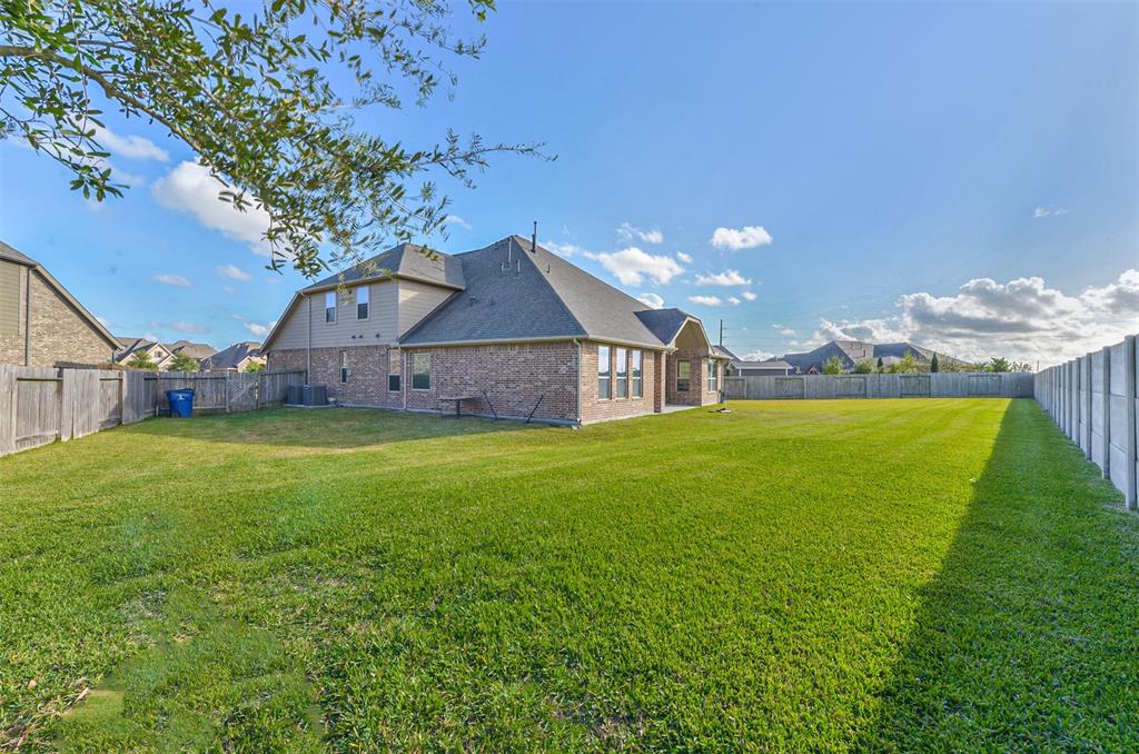 2513 2 Marble Hollow Court, Friendswood, Texas 77546, 5 Bedrooms Bedrooms, 17 Rooms Rooms,4 BathroomsBathrooms,Single-family,For Sale,Marble Hollow,68540824