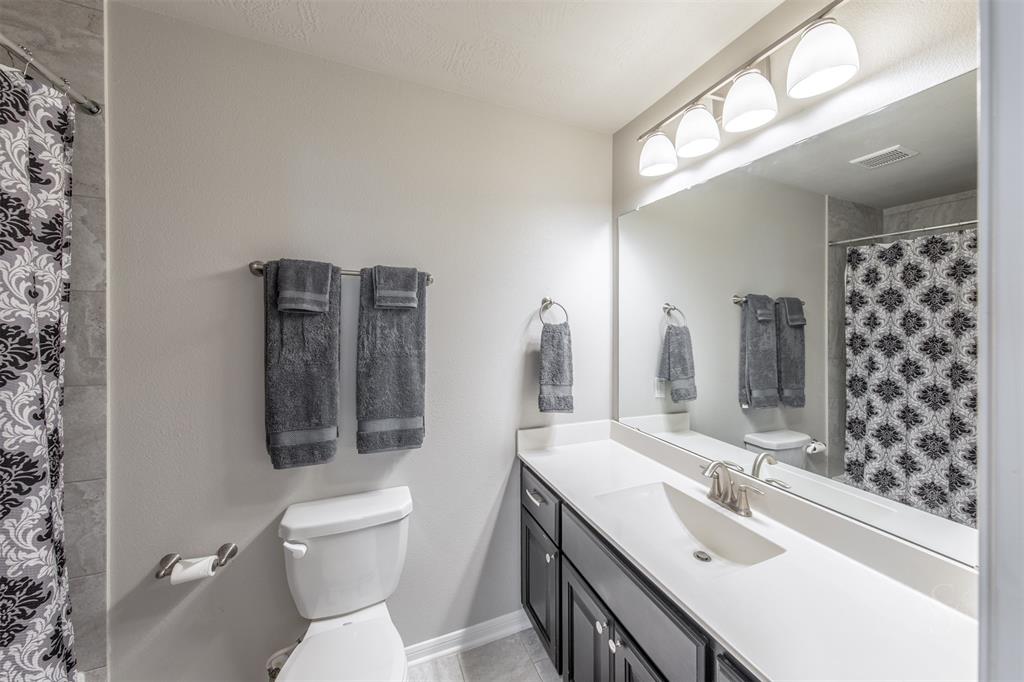 8911 2 Wandering Willow Drive, Richmond, Texas 77406, 4 Bedrooms Bedrooms, 10 Rooms Rooms,4 BathroomsBathrooms,Single-family,For Sale,Wandering Willow,57846145