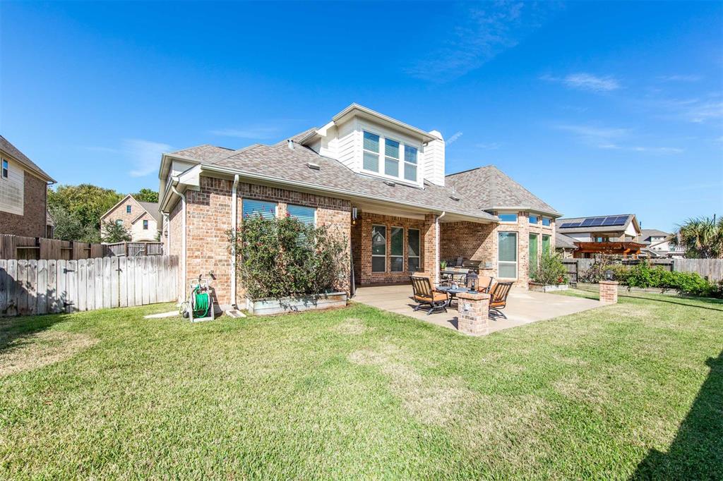 8911 2 Wandering Willow Drive, Richmond, Texas 77406, 4 Bedrooms Bedrooms, 10 Rooms Rooms,4 BathroomsBathrooms,Single-family,For Sale,Wandering Willow,57846145