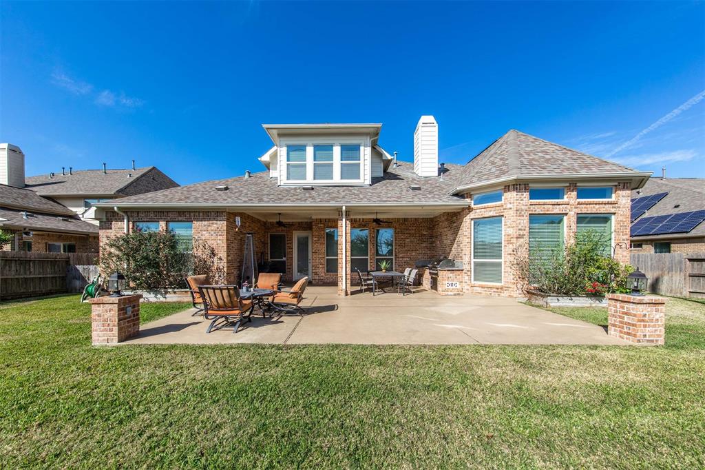 8911 2 Wandering Willow Drive, Richmond, Texas 77406, 4 Bedrooms Bedrooms, 10 Rooms Rooms,4 BathroomsBathrooms,Single-family,For Sale,Wandering Willow,57846145