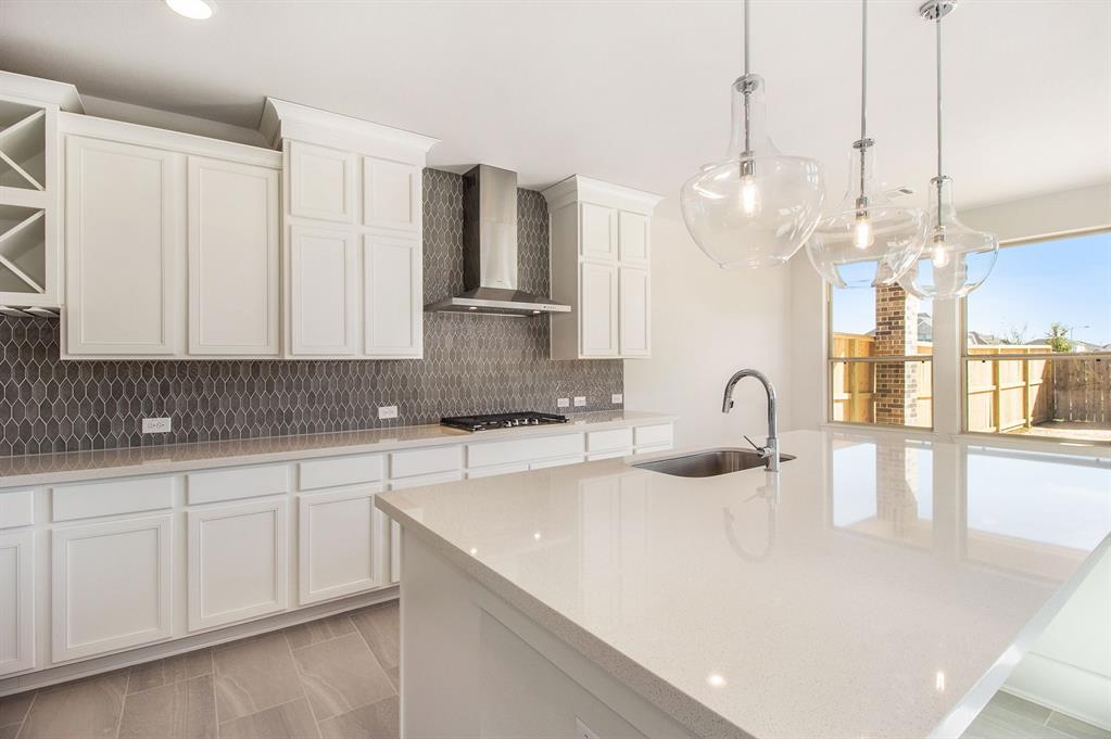 13101 2 Deep Marine Lane, Texas City, Texas 77568, 4 Bedrooms Bedrooms, 10 Rooms Rooms,3 BathroomsBathrooms,Single-family,For Sale,Deep Marine,54491345