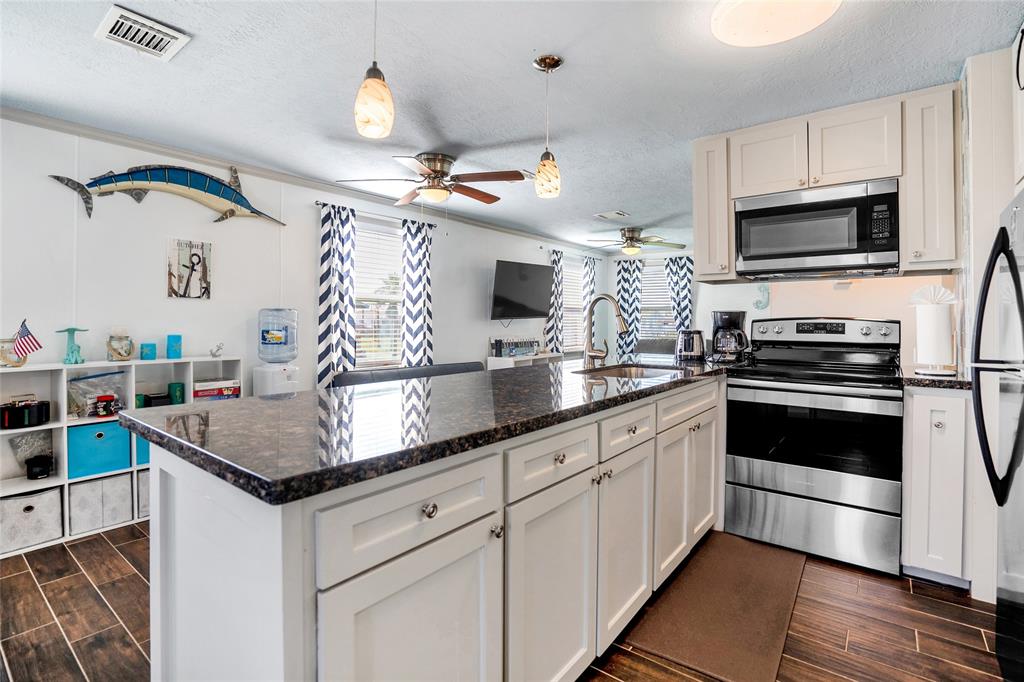 4031 1 Kent Drive, Galveston, Texas 77554, 2 Bedrooms Bedrooms, 2 Rooms Rooms,2 BathroomsBathrooms,Single-family,For Sale,Kent,57519659