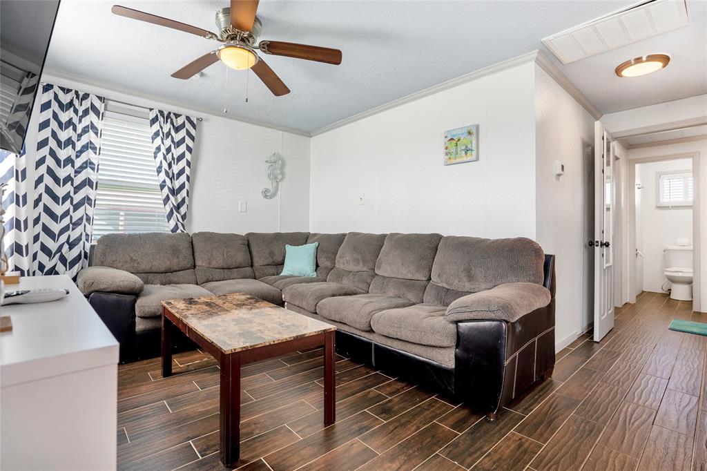 4031 1 Kent Drive, Galveston, Texas 77554, 2 Bedrooms Bedrooms, 2 Rooms Rooms,2 BathroomsBathrooms,Single-family,For Sale,Kent,57519659