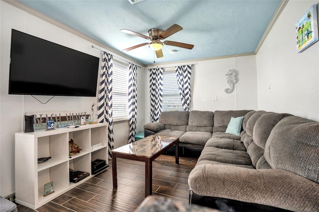 4031 1 Kent Drive, Galveston, Texas 77554, 2 Bedrooms Bedrooms, 2 Rooms Rooms,2 BathroomsBathrooms,Single-family,For Sale,Kent,57519659